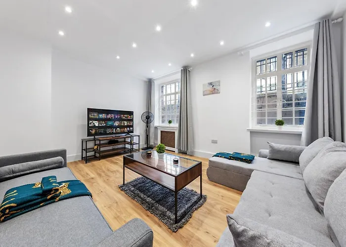 Modern Apartment In Marble Arch